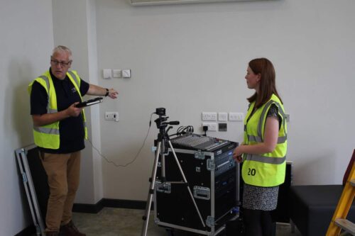 How to use the NVHR systems inside the main school hall