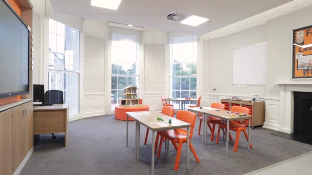 New bright teaching space Abbey School in Chester with new HVAC by Kimpton