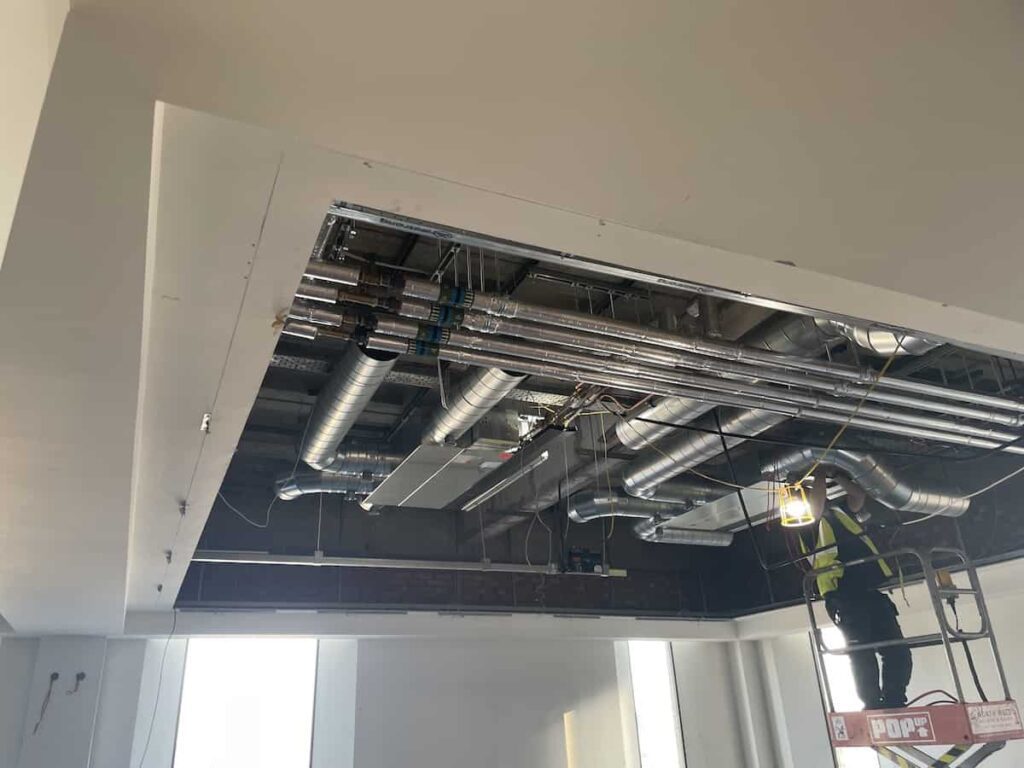 Capital Building office refurbishment floor 8 by Kimpton