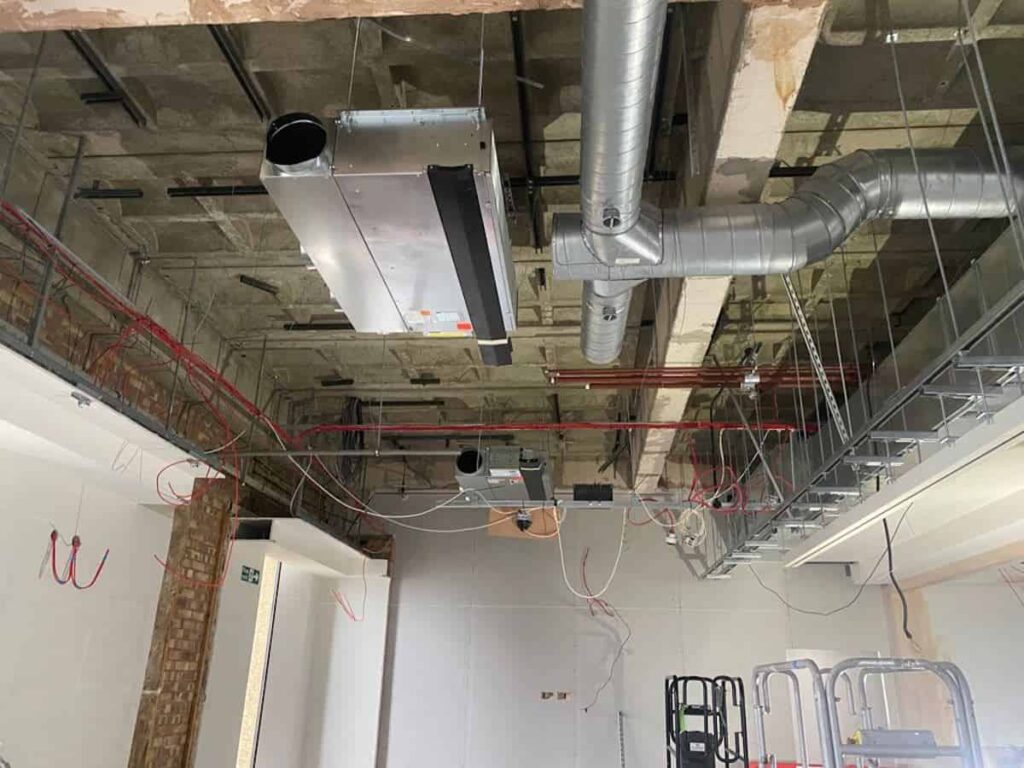 Capital Building office refurbishment floor 8 by Kimpton