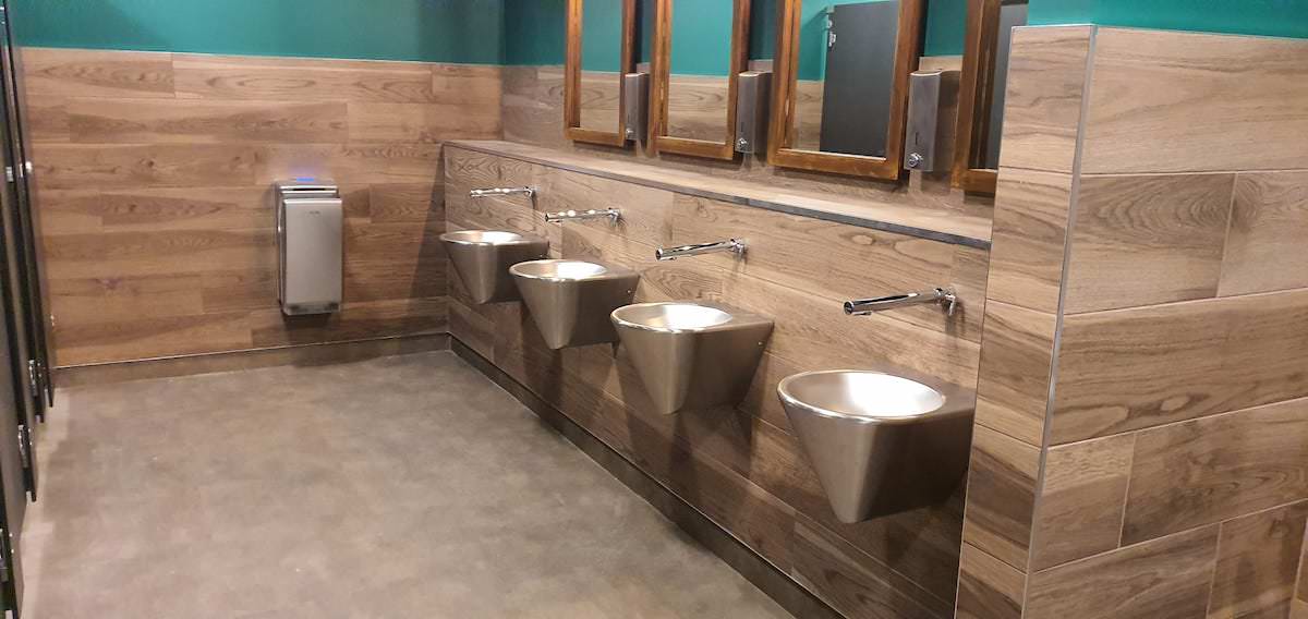 Completed ladies toilets at Im a Celebrity Jungle Challenge with plumbing by Kimpton