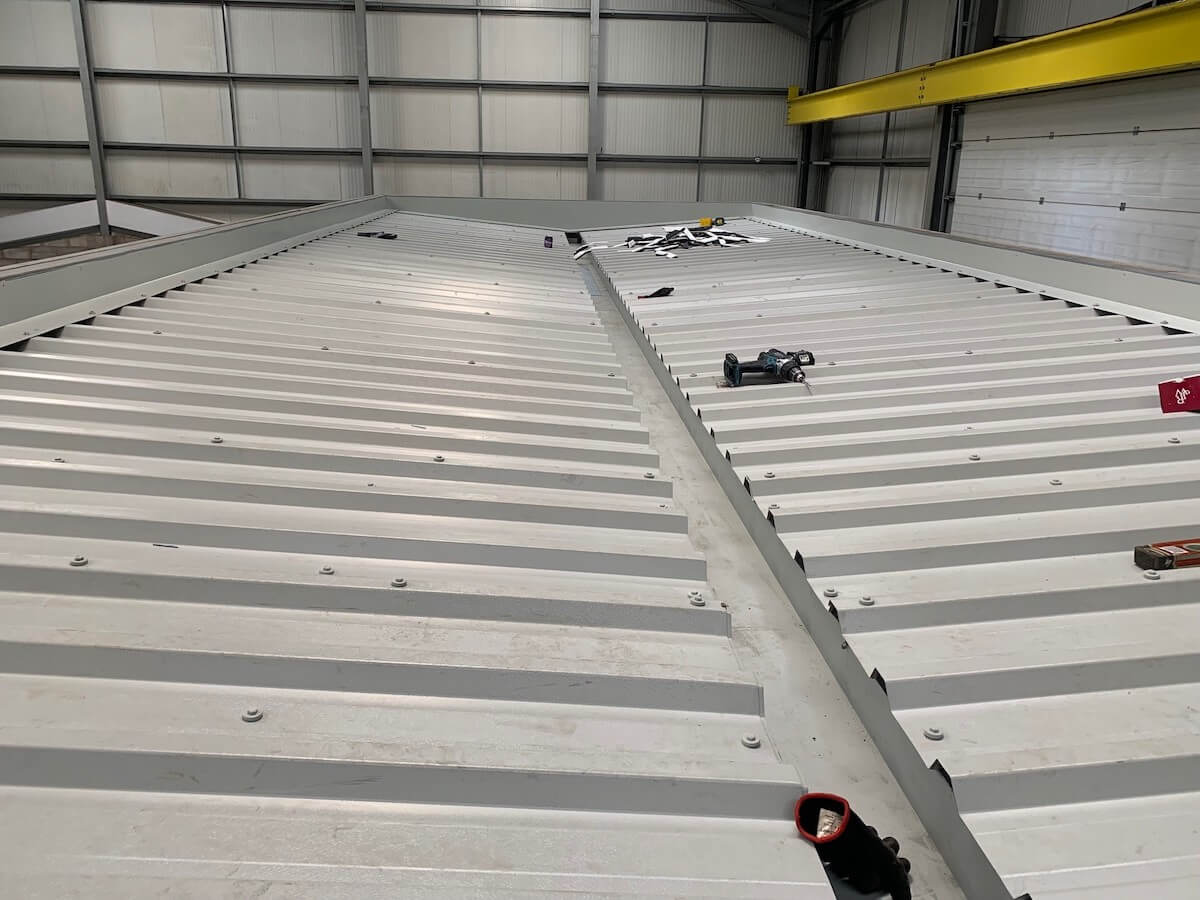 Roof detail of the acoustic packaged plant room