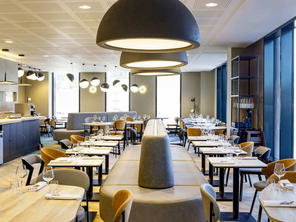 Novotel Paddington Village restaurant area with HVAC PPM by Kimpton