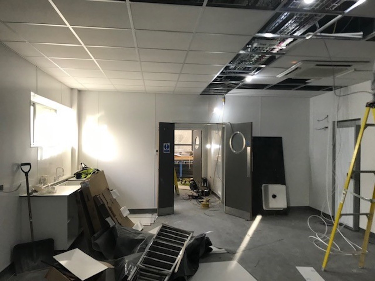 Look at the 3m door within the Biograd Liverpool Stem Cell during Laboratory refurbishment by Kimpton