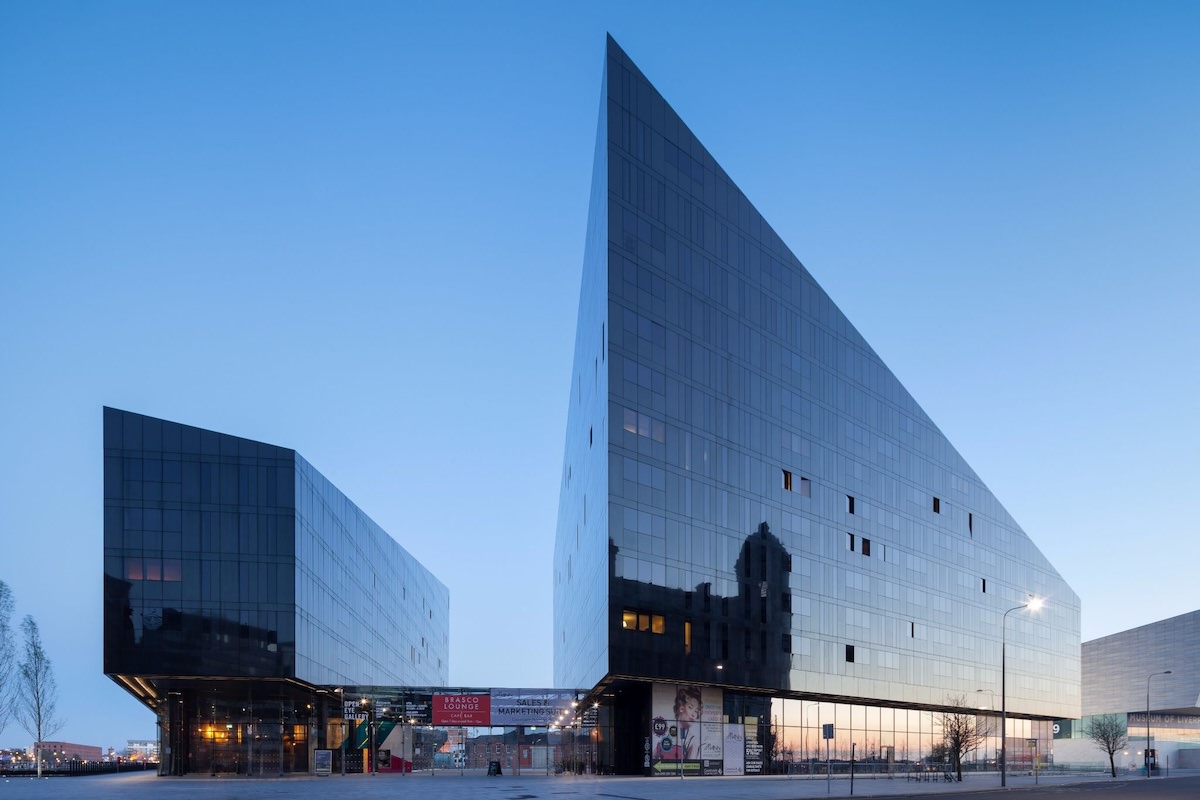 Mann Island Apartments with FM in Liverpool by Kimpton