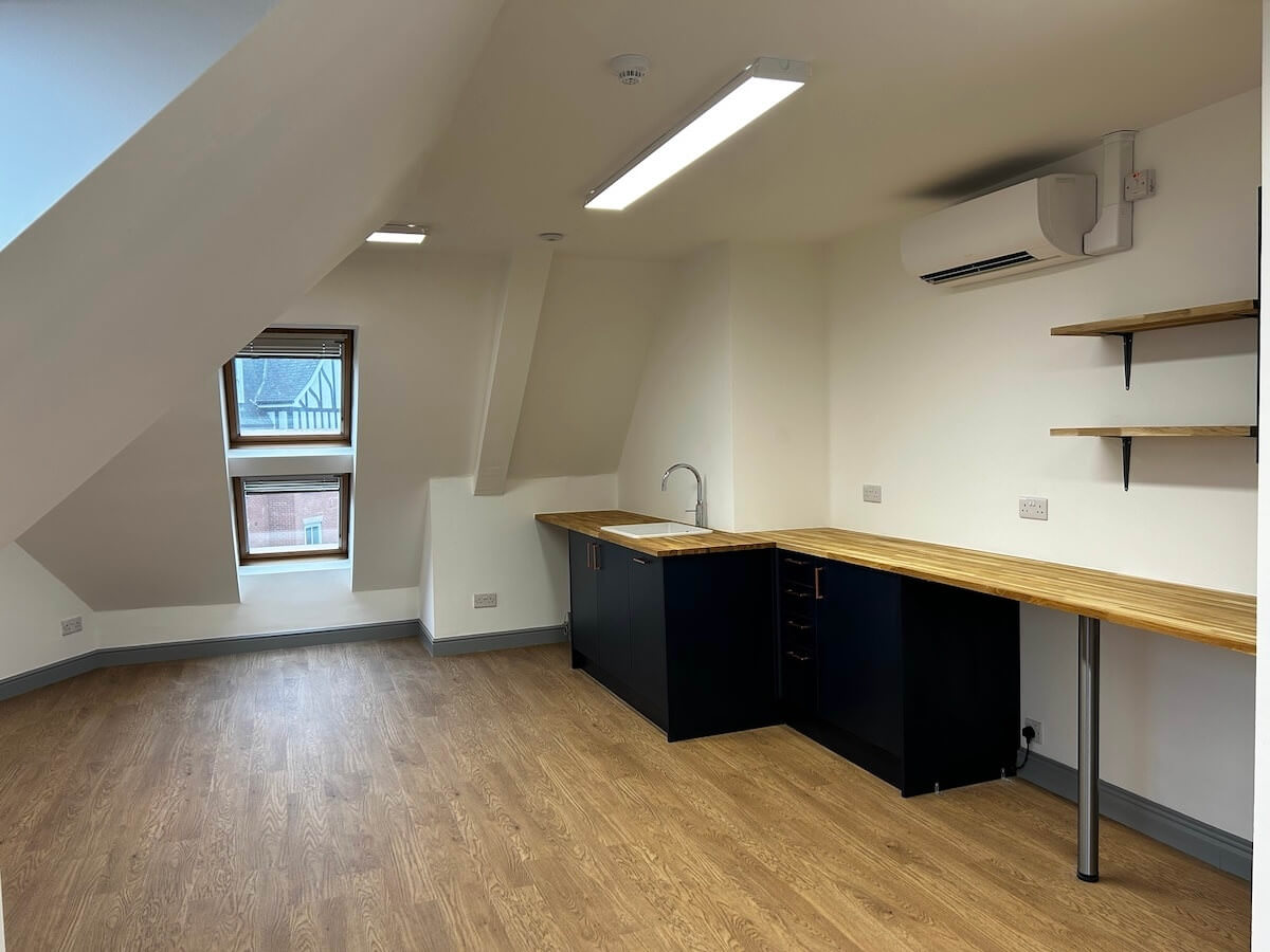 Looking back across the office at Warrant House with Cat A and Cat B fit out by Kimpton