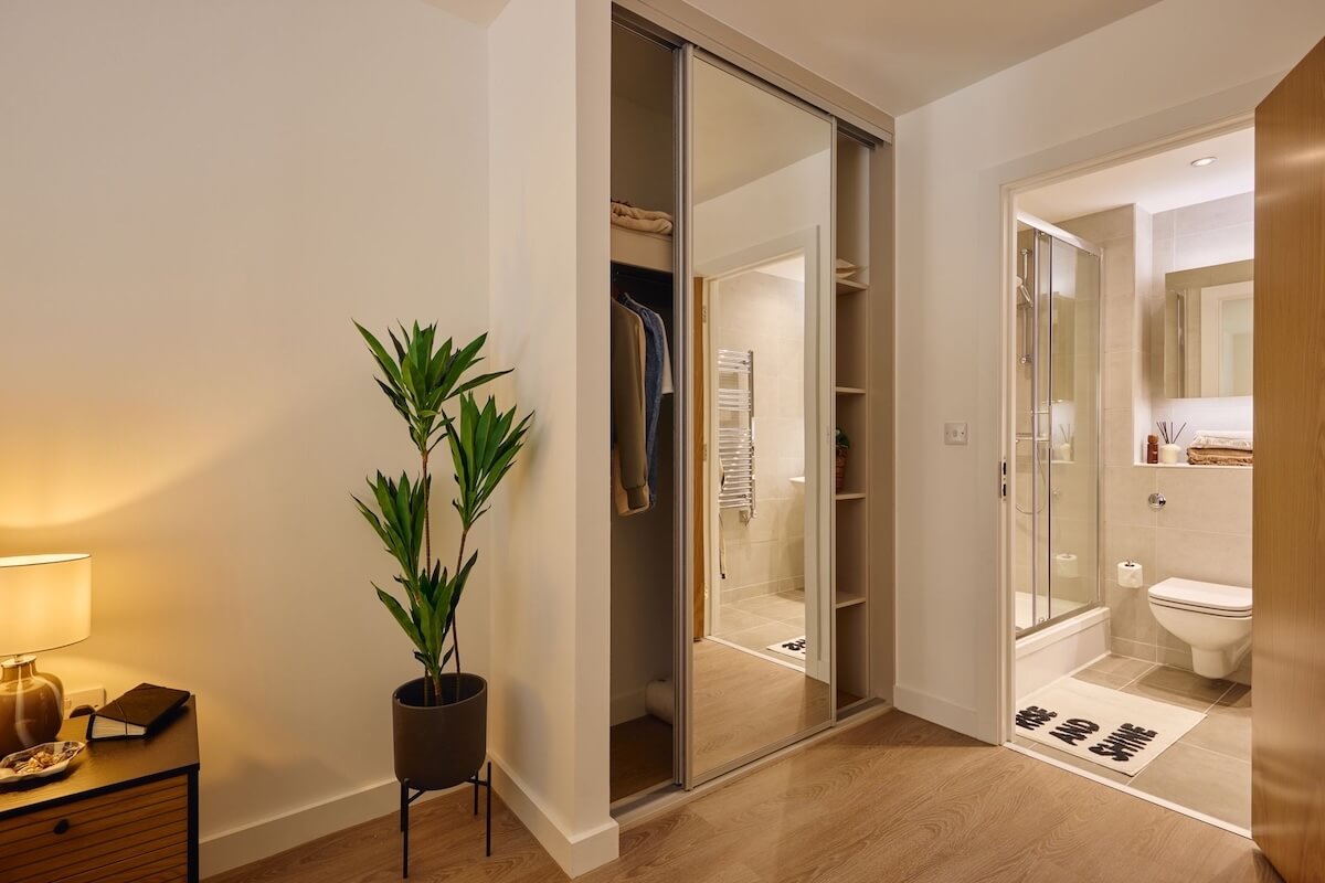 Signal Box Yard BTR scheme wardrobe and bathroom in Bath with MEP by Kimpton