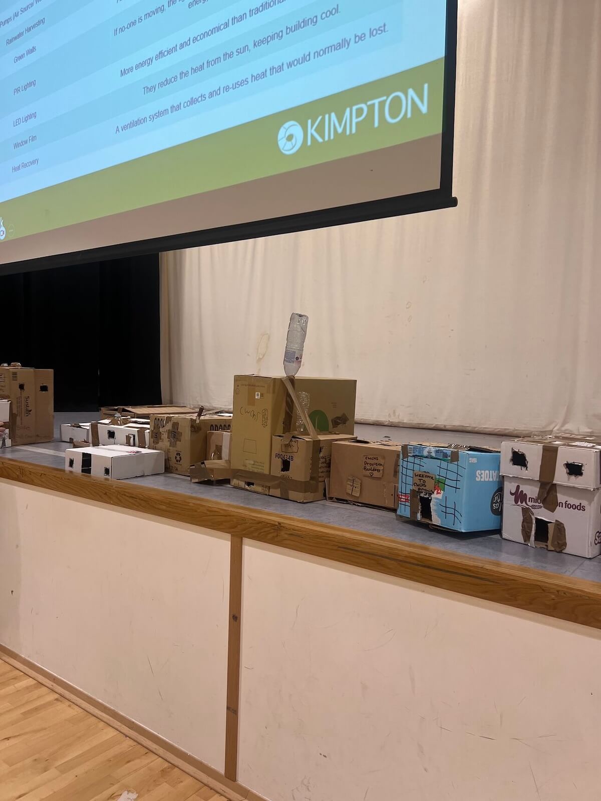 Year seven students at cardiff West learning about renewables with Kimpton 4